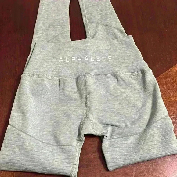 Alphalete OG Revival Leggings Jade Green Women's Size small - Picture 9 of 10